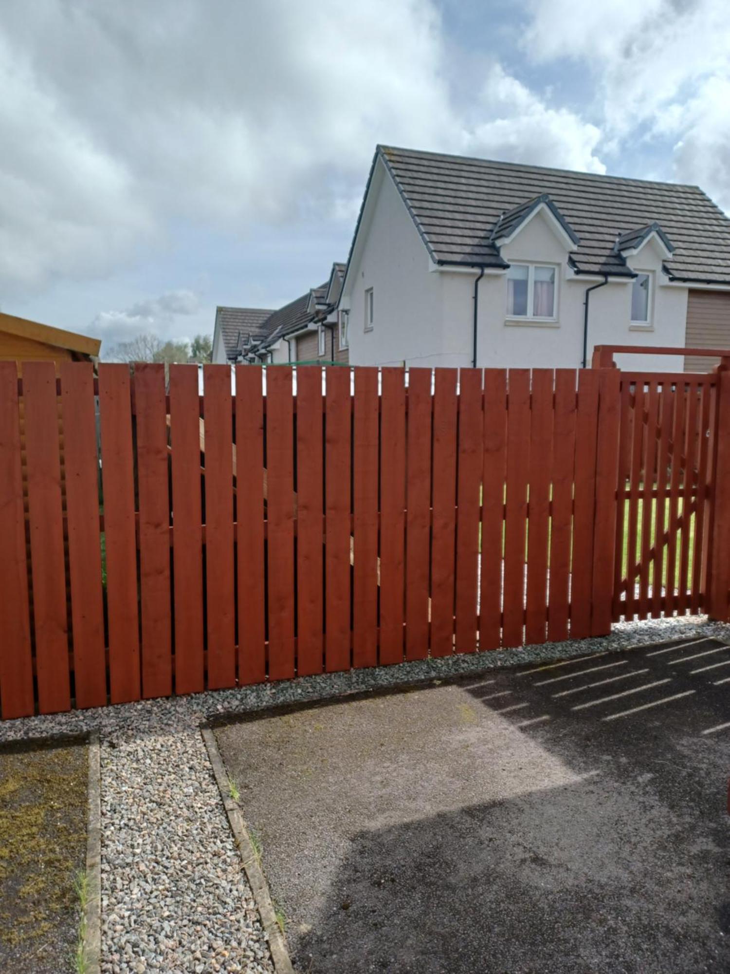 Modern 2 Bedroom Semi Detached House With Own Private Driveway Inverness Exterior photo